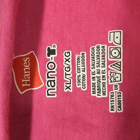 Hanes bright pink hand sewn Mackey mouse cupcake accent size XL - Picture 4 of 4